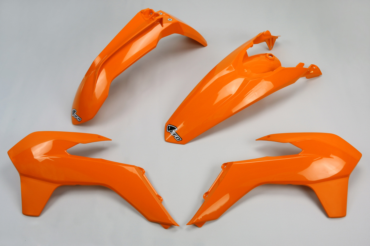 Plastic Kit orange for Ktm EXC 125/XC W125 - EXC 200 - EXC 250/XC W250 - EXC-F 250/XCF W250 - EXC 300/XC W300 - EXC-F 350/XC....