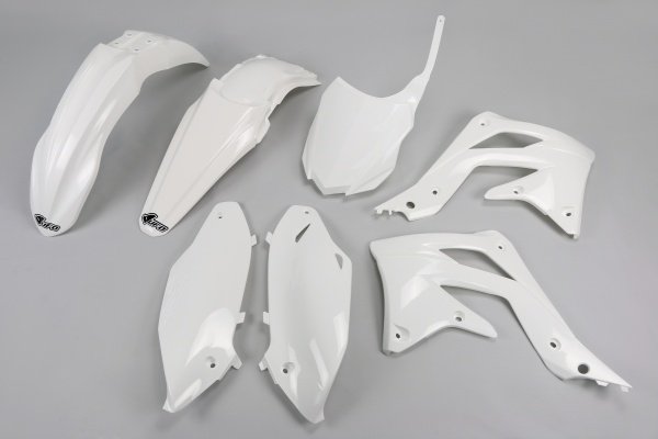 白いプラスチックパーツ Plastic Kit white - Ufo Plast - Ufo Plast United States / World