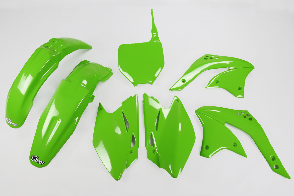 Plastic kit Kawasaki - green - REPLICA PLASTICS - KAKIT211-026 - UFO Plast