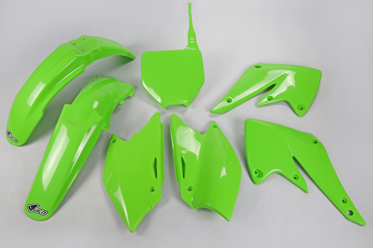 Plastic Kit green for Kawasaki KXF 250 (2004-05) - REPLICA PLASTICS - KAKIT203-026 - Ufo Plast