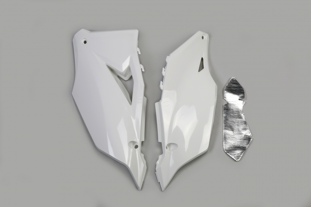 Side Panels white for Kawasaki KXF 250 (2021-24) - KXF 450 (2019-23) - REPLICA PLASTICS - KA04752-047 - Ufo Plast
