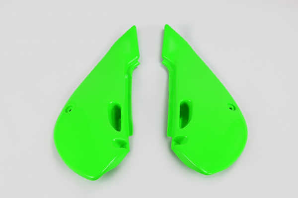 Side panels - green - Kawasaki - REPLICA PLASTICS - KA03734-026 - UFO Plast
