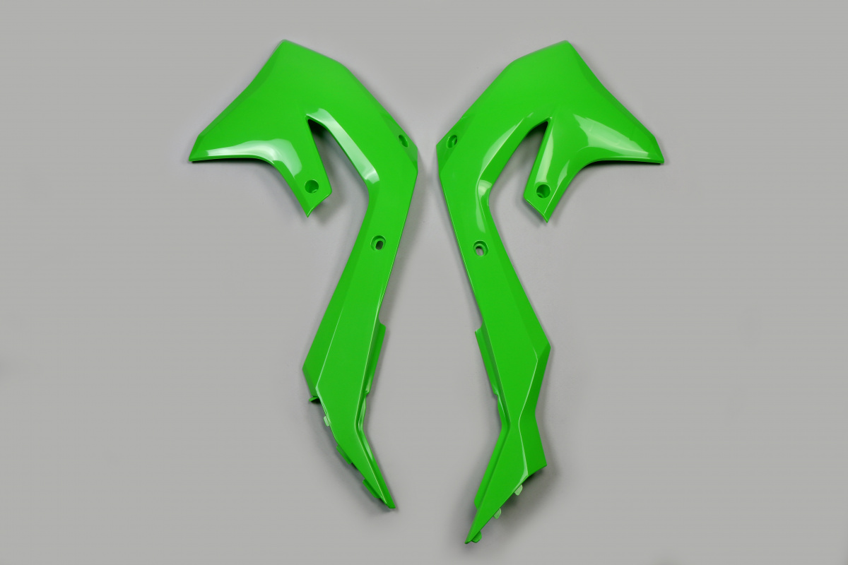 Radiator Covers green for Kawasaki KXF 250 (2021-24) - KXF 450 (2019-23) - REPLICA PLASTICS - KA04751-026 - Ufo Plast