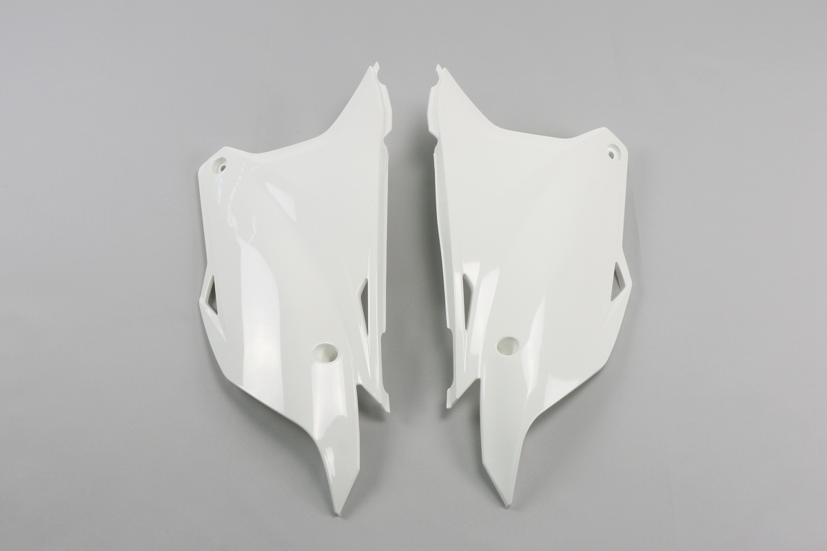 Side Panels white for Kawasaki KX 85 (2014-25) - KX 100 (2014-21) - KX 112 (2022-25) - REPLICA PLASTICS - KA04729-047 - Ufo P...