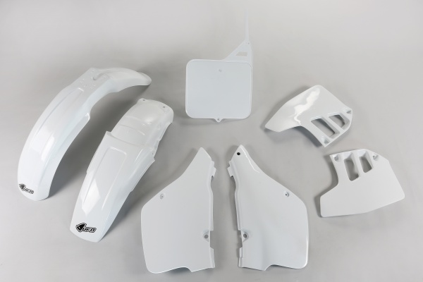 Plastic kit Suzuki - white 041 - REPLICA PLASTICS - SUKIT397-041 - UFO Plast