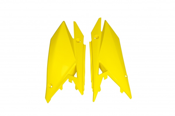 Side panels - yellow 102 - Suzuki - REPLICA PLASTICS - SU04942-102 - UFO Plast