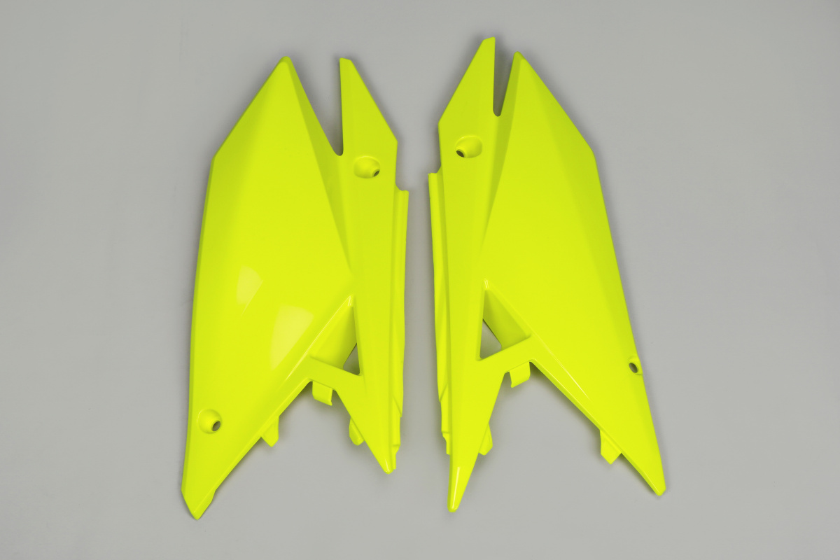 Side Panels neon yellow for Suzuki RMZ 250 (2019-25) - RMZ 450 (2018-25) - REPLICA PLASTICS - SU04942-DFLU - Ufo Plast