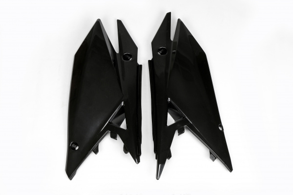 Side panels - black - Suzuki - REPLICA PLASTICS - SU04942-001 - UFO Plast