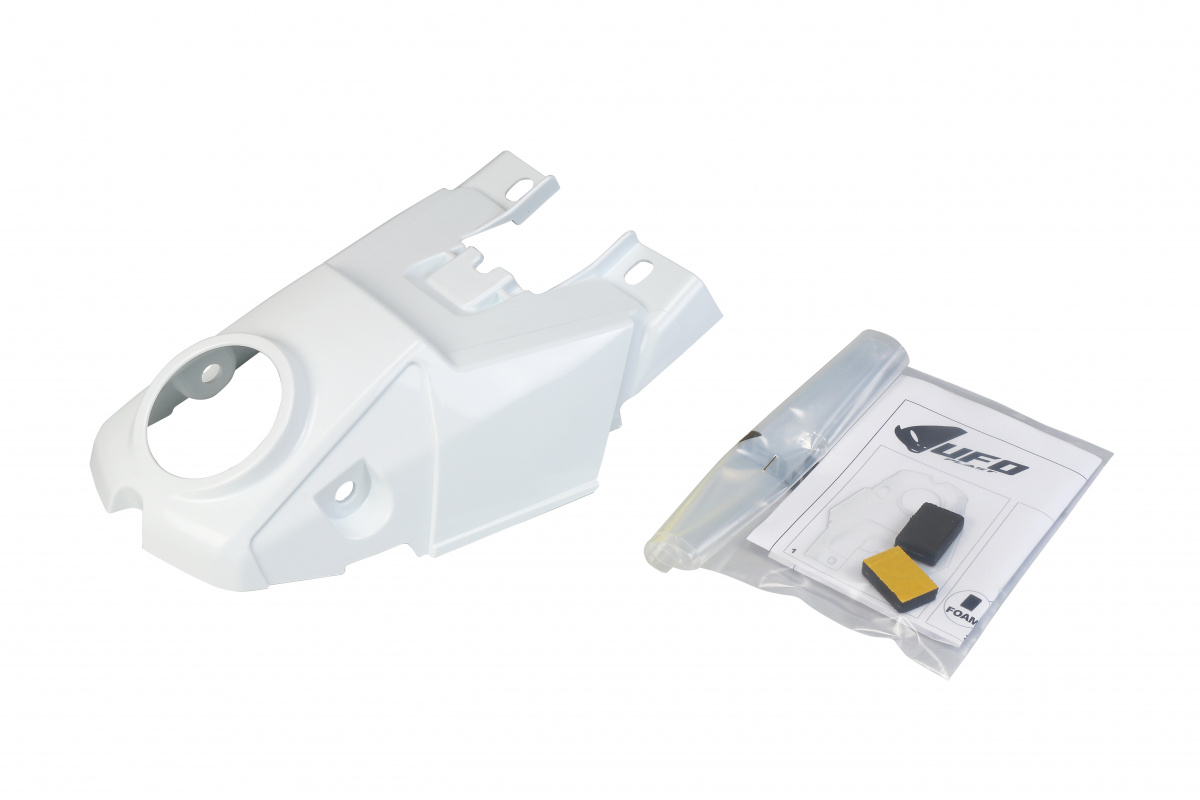 white for Suzuki RMZ 250 (2019-25) - RMZ 450 (2018-25) - REPLICA PLASTICS - SU04949-041 - Ufo Plast