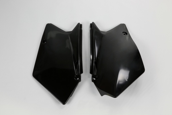 Side panels - black - Suzuki - REPLICA PLASTICS - SU03910-001 - UFO Plast