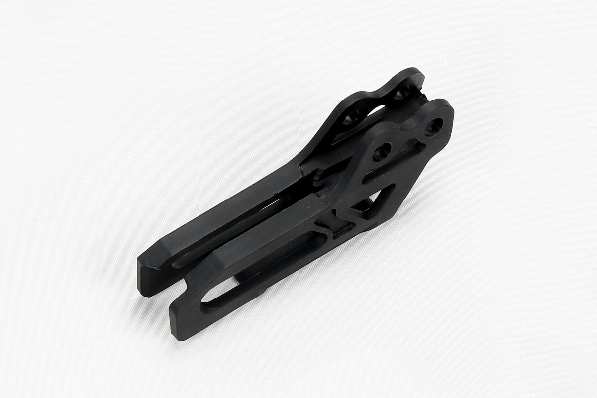 Chain Guide black for Yamaha YZ 125 - YZ 250 - YZF 250 - WRF 250 - YZF 450 - WRF 450 - REPLICA PLASTICS - YA03890-001 - Ufo P...