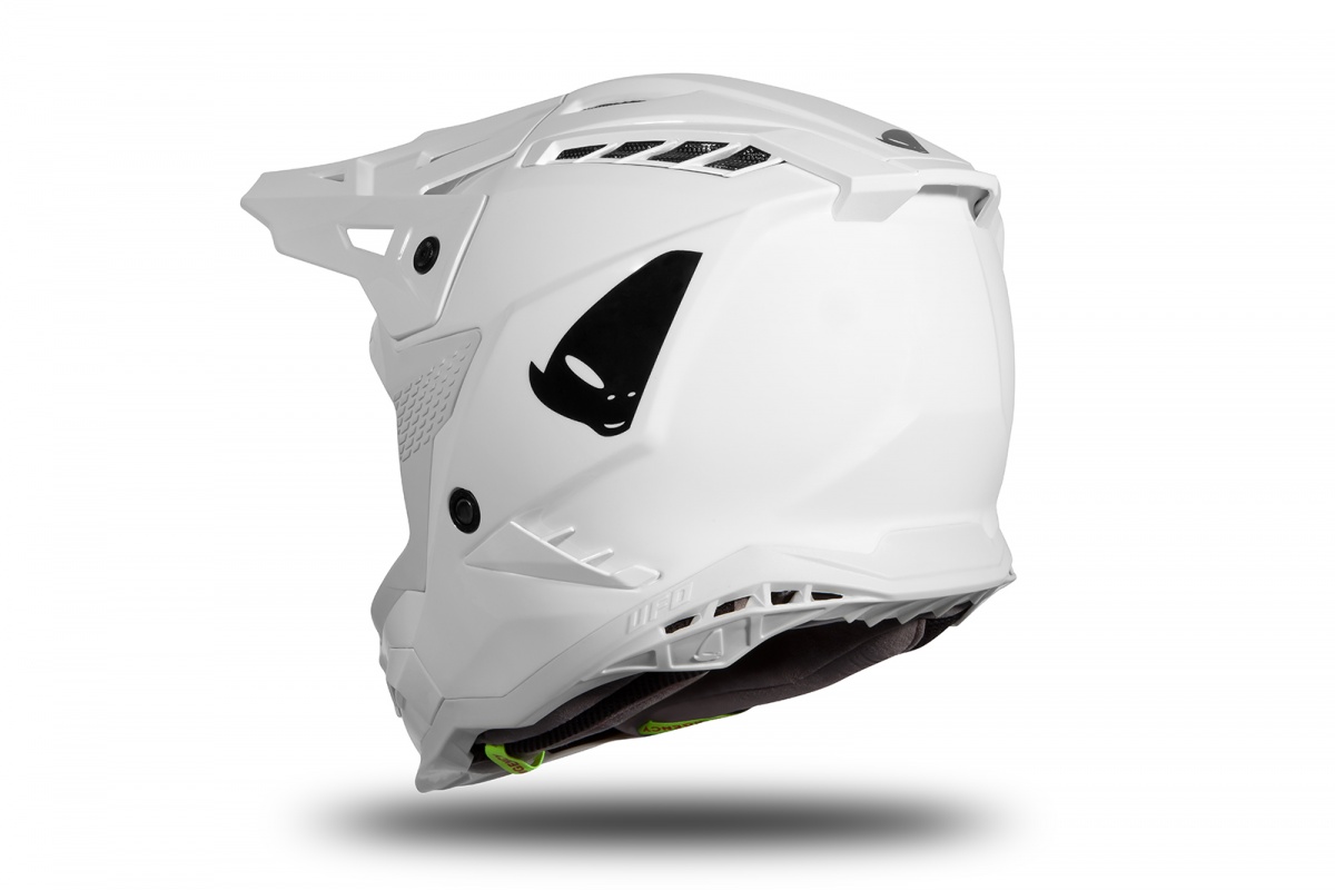 Motocross helmet Echus DOT white glossy - NEW PRODUCTS - HE13004-W - UFO Plast