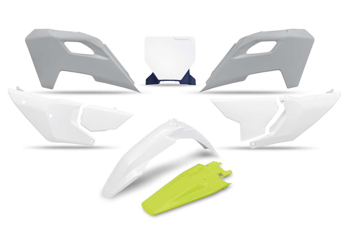 Plastic Kit OEM Color 23-24 - Ufo Plast